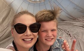 Natalija Bunkė i&scaron;pildė sūnaus svajonę skristi oro balionu
