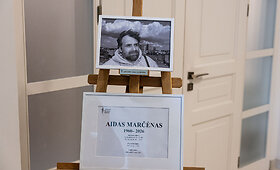 Atsisveikinimas su poetu Aidu Marčėnu