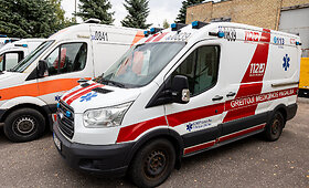 Greitosios medicinos pagalbos automobilių perdavimas Ukrainai