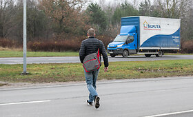 Automobilių eismas Minsko pl. ties stotele &bdquo;Kinologijos centras&ldquo;