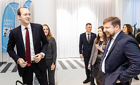 Susisiekimo ministerijos ir &bdquo;LTG Link&ldquo; keleivių vežimo sutarties 2023-2032 m. pristatymas