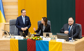 Lietuvos Seimo, Lenkijos Seimo bei Senato ir Ukrainos Auk&scaron;čiausiosios Rados narių Asamblėjos 12-osios sesija