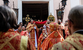 Religinė procesija aplink &Scaron;v. Dvasios vienuolyną