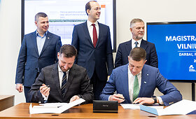 Sutarties dėl A14 kelio atkarpos tarp Molėtų ir Utenos remonto pasira&scaron;ymas
