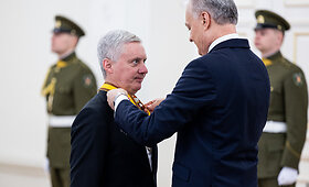 Valstybės apdovanojimų įteikimo ceremonija Prezidentūroje, 2024-02-16