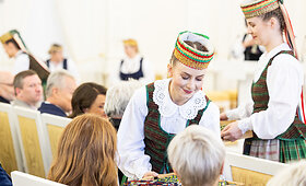 Lietuvos dainų &scaron;ventės &bdquo;Kad giria žaliuotų&ldquo; kūrėjų pagerbimo ceremonija