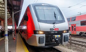 Pirmojo &bdquo;Stadler&ldquo; traukinio kelionės renginys