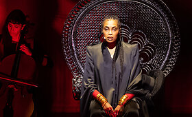 Imany &scaron;ou &bdquo;Voodoo Cello&ldquo; Vilniuje