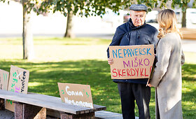 Prie Seimo rūmų vyksta protestas prie&scaron; naktinių taikiklių medžioklėje įteisinimą