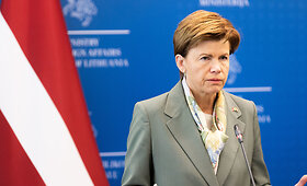 Gabrieliaus Landsbergio ir Latvijos užsienio reikalų ministrės Baibos Bražės susitikimas URM