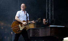 Bryan Adams koncertas Kalnų parke