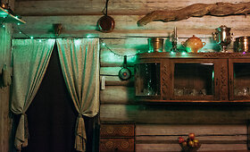 &bdquo;Sunny Nights Camping & Hostel&ldquo;