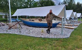 Lietuvoje galima i&scaron;bandyti nakvynę jachtose ant žemės