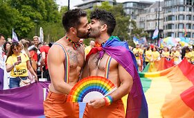 Londone &ndash; pirmojo miesto &bdquo;Pride&ldquo; parado 50-osios metinės