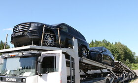 Prabangūs automobiliai Medininkuose