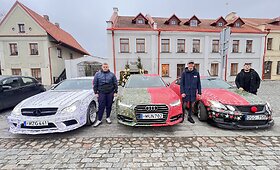 Kėdainių vaikinai Kalėdoms papuo&scaron;ė automobilius
