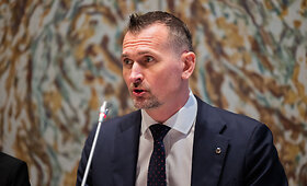 Spaudos konferencija, kurioje pristatytos naujos teisėsaugos priemonės kovai su sukčiais