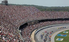 NASCAR lenktynių avarijos