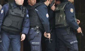 Radikalių kairiųjų aktyvistas ap&scaron;audė policininkus