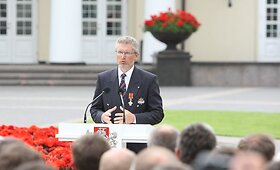 Paulius Egidijus Kovas pasipir&scaron;o savo gyvenimo draugei Nijolei Narmontaitei