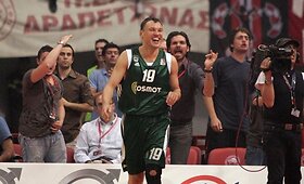 Graikijos sirgalių meilė ir neapykanta