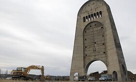 Gruzijoje demontuojant memorialą žuvo du žmonės
