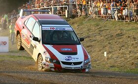 Ralis &bdquo;300 lakes rally&ldquo;: įspūdingiausi &scaron;uoliai nuo tramplino