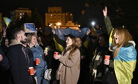 Chersono i&scaron;vadavimas sukėlė džiaugsmo protrūkį Kyjive
