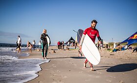 Nemokama banglenčių sporto stovykla &bdquo;Surf Camp&ldquo; Preiloje