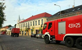Lenkijos ugniagesiai i&scaron; Rusijos pragaro per Lietuvą grįžta namo