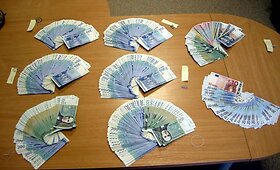 I&scaron; ukmergi&scaron;kės policija paėmė tūkstančius kontrabandinių cigarečių ir per 100 tūkstančių litų