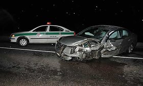 Vilniaus rajone susidūrus automobiliams sužaloti du žmonės