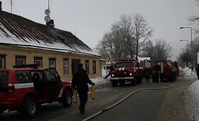Dėl kilusio gaisro buvo uždaryta dalis gatvės Ukmergėje