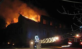 Vilkavi&scaron;kio rajone dėl dujų nuotėkio sudegė a&scaron;tuonių butų namas