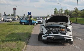 Susidūrus automobiliams Vilniuje nukentėjo moteris