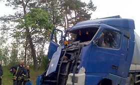Netoli Panevėžio penktadienį susidūrė du vilkikai