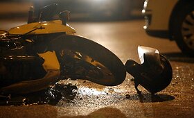Automobilio ir motociklo susidūrimas Vilniuje: nukentėjo du žmonės