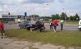 &bdquo;Renault Safrane&ldquo; ir  &bdquo;Toyota Avensis&ldquo; susidūrimas sankryžoje
