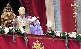 Popiežiaus Benedikto XVI kreipimasis &bdquo;Urbi et Orbi&ldquo;