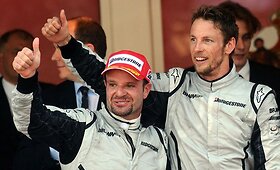 Monake triumfavo Buttonas
