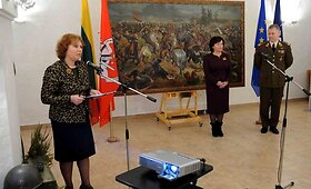 Įteikti &bdquo;Metų plunksnos 2009&ldquo;, &bdquo;Kari&scaron;ko bato&ldquo; ir specialieji apdovanojimai