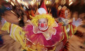&Scaron;ventinis paradas Sankt Peterburge