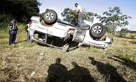 Zimbabvės premjero automobilį taranavo sunkvežimis 