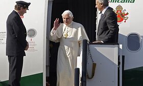 Popiežius Benediktas XVI atvyko į Prahą 