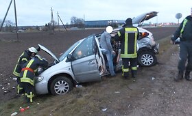 Kraupi latvių &scaron;eimos avarija prie Kėdainių