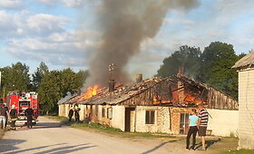 Lazdijų rajone degė ferma 