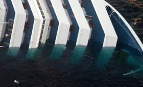 Nuskendęs kruizinis laivas &bdquo;Costa Concordia&ldquo; i&scaron; pauk&scaron;čio skrydžio
