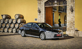 Barselonoje pristatytas prototipas &bdquo;Toyota Camry Hybrid&ldquo;