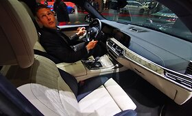 BMW X7 Ženevos automobilių parodoje