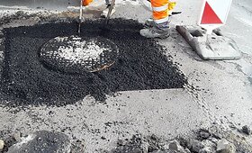 Kanalizacijos &scaron;ulinių remontas Vilniaus Vakariniame aplinkkelyje